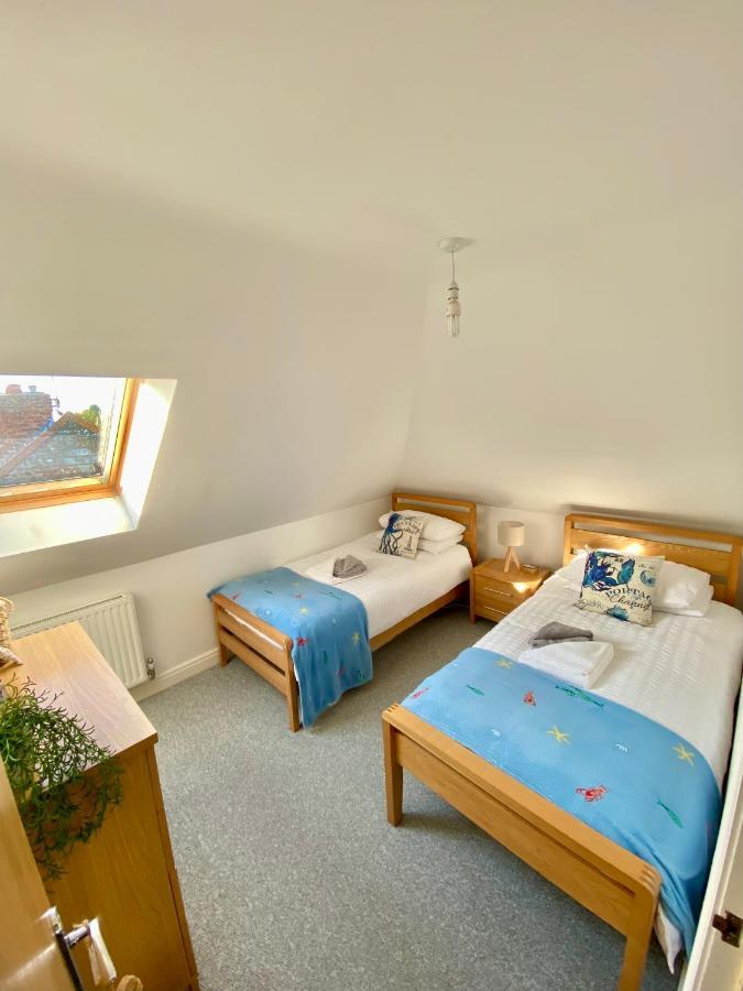 Swanage Holiday Penthouse Apartment, Moments From Beach And Town, On Site Parking, Fast Wifi, Sleeps Up To 6, Rated Exceptional Εξωτερικό φωτογραφία